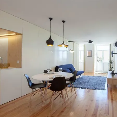 Apartment Secret Balcony *